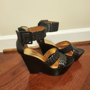 COPY - BCBGeneration, size 10, black platform sandals